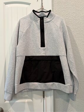 DSG Men's Light Gray & Black Zip-Up Pullover Sweater